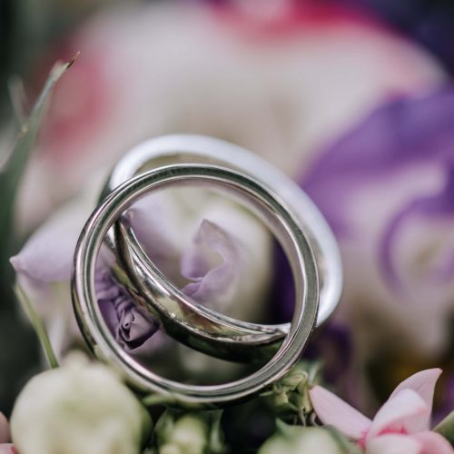 Eheringe - Brautpaarshooting - Hochzeitsfotografie in Ahlen mit Siebenschön Photography